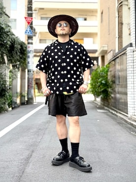 「アイテム（バングル/リストバンド）」を使った、Yoshihito Hayashiさん（メンズ・170cm）の秋コーディネート