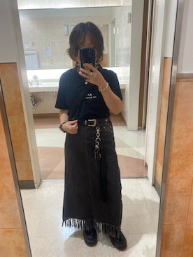 「アイテム（デニムスカート）」を使った、m a h o さん（レディース・143cm）の秋コーディネート