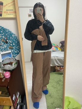 「古着女子」｜「アイテム（スラックス）」を使った、ユキさん（レディース・157cm）の春コーディネート