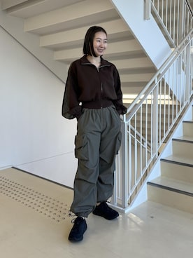 「HOKA」｜mariさん（レディース・160cm）の冬コーディネート