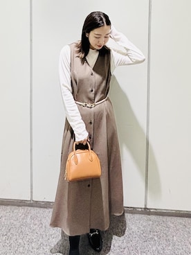 「アイテム（ジャンパースカート）」を使った、mariさん（レディース・160cm）の秋コーディネート