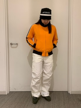 「アイテム（ジャージ、オレンジ系）」を使った、けいてぃさん（レディース・157cm）の冬コーディネート