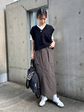 「アイテム（スカート、ブラウン系）」を使った、sayakaさん（レディース・158cm）の春コーディネート
