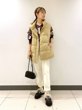 「アイテム（ダウンベスト）」を使った、sayakaさん（レディース・158cm・20代）の秋コーディネート