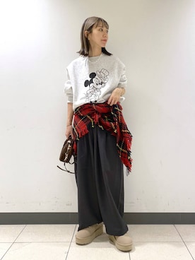 「アイテム（スリッポン）」を使った、sayakaさん（レディース・158cm・20代）の秋コーディネート