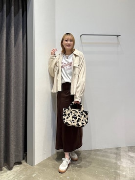 「BAYFLOW（ベイフロー）のレオパードボアロゴトートS（トートバッグ）」を使った、ayakabfさん（レディース・172cm）の秋コーディネート