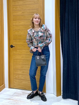 「ブラウスコーデ」｜「アイテム（ローファー）」を使った、ayakabfさん（レディース・172cm）の冬コーディネート