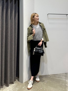 「アイテム（スカート）」を使った、ayakabfさん（レディース・172cm）の秋コーディネート