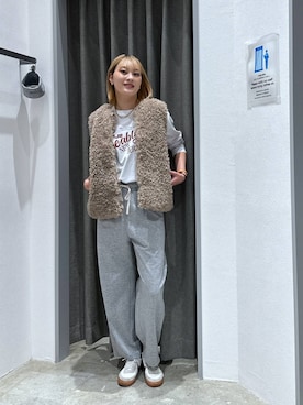 「BAYFLOW（ベイフロー）のピグメントロゴロンT（Tシャツ/カットソー）」を使った、ayakabfさん（レディース・172cm）の秋コーディネート