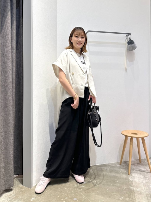 極上　ざっくりゆったりサマになるホワイト 極上 ざっくりゆったりサマになるホワイト BAYFLOW｜オープン