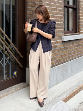 「Thevon（ゼボン）の袖シャーリング5分袖シアーブラウス（シャツ/ブラウス、ブルー系）」を使った、mayuさん（レディース・157cm）の夏コーディネート