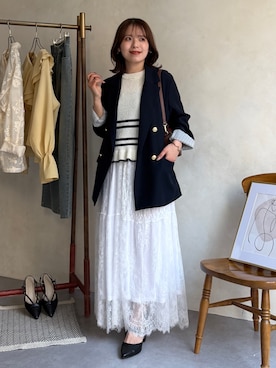 「Thevon（ゼボン）のゴールドボタンテーラードジャケット（テーラードジャケット、ブルー系）」を使った、mayuさん（レディース・157cm）の春コーディネート