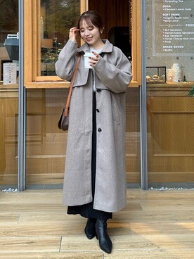 「白ニット」｜「アイテム（その他アウター）」を使った、mayuさん（レディース・157cm）の冬コーディネート