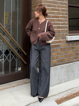 「Thevon（ゼボン）のラメシャギーGOLDボタンニットジャケット（その他アウター、ブラウン系）」を使った、mayuさん（レディース・157cm）の秋コーディネート