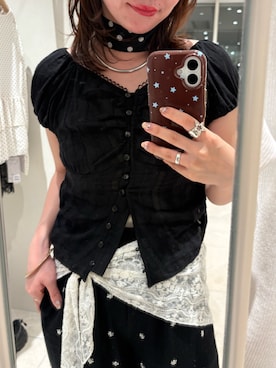 「mystic（ミスティック）のアイテム（マフラー）」を使った、horieyumiさん（レディース・156cm）の春コーディネート