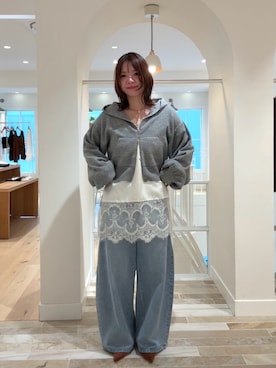 「アイテム（パーカー）」を使った、horieyumiさん（レディース・156cm）の秋コーディネート
