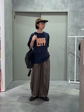 「CIAOPANIC TYPY（チャオパニックティピー）の【UNISEX】チェックカーブイージーパンツ（その他パンツ、ブラウン系）」を使った、risakoさん（レディース・160cm）の夏コーディネート