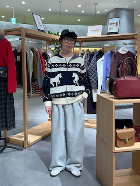 「アイテム（カーディガン/ボレロ）」を使った、risakoさん（レディース・160cm・30代）の冬コーディネート