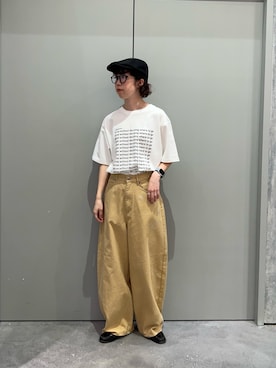 「アイテム（チノパンツ）」を使った、risakoさん（レディース・160cm）の秋コーディネート