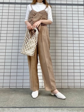 磯目理瑠華さんのコーディネート