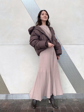 「アイテム（その他アウター、ブラウン系）」を使った、村岡愛美さん（レディース・162cm）の冬コーディネート