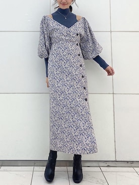 「MERCURYDUO（マーキュリーデュオ）のアイテム（Tシャツ/カットソー）」を使った、村岡愛美さん（レディース・162cm）の冬コーディネート
