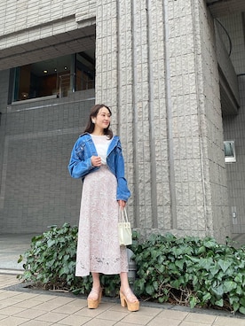 「アイテム（サンダル、その他）」を使った、村岡愛美さん（レディース・162cm）の春コーディネート