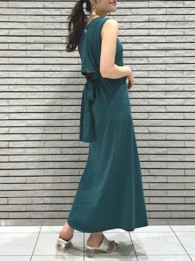 「MERCURYDUO（マーキュリーデュオ）のアイテム（チューブトップ）」を使った、村岡愛美さん（レディース・162cm）の春コーディネート