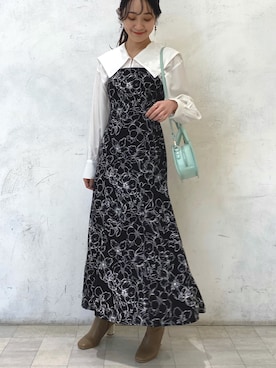 「MERCURYDUO（マーキュリーデュオ）のアイテム（チューブトップ）」を使った、村岡愛美さん（レディース・162cm）の冬コーディネート