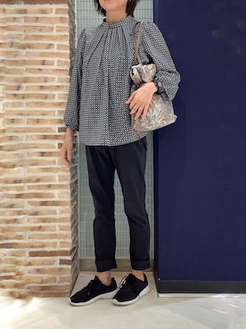 BRICK HOUSE シャツ工房 大森アトレ店さんのコーディネート