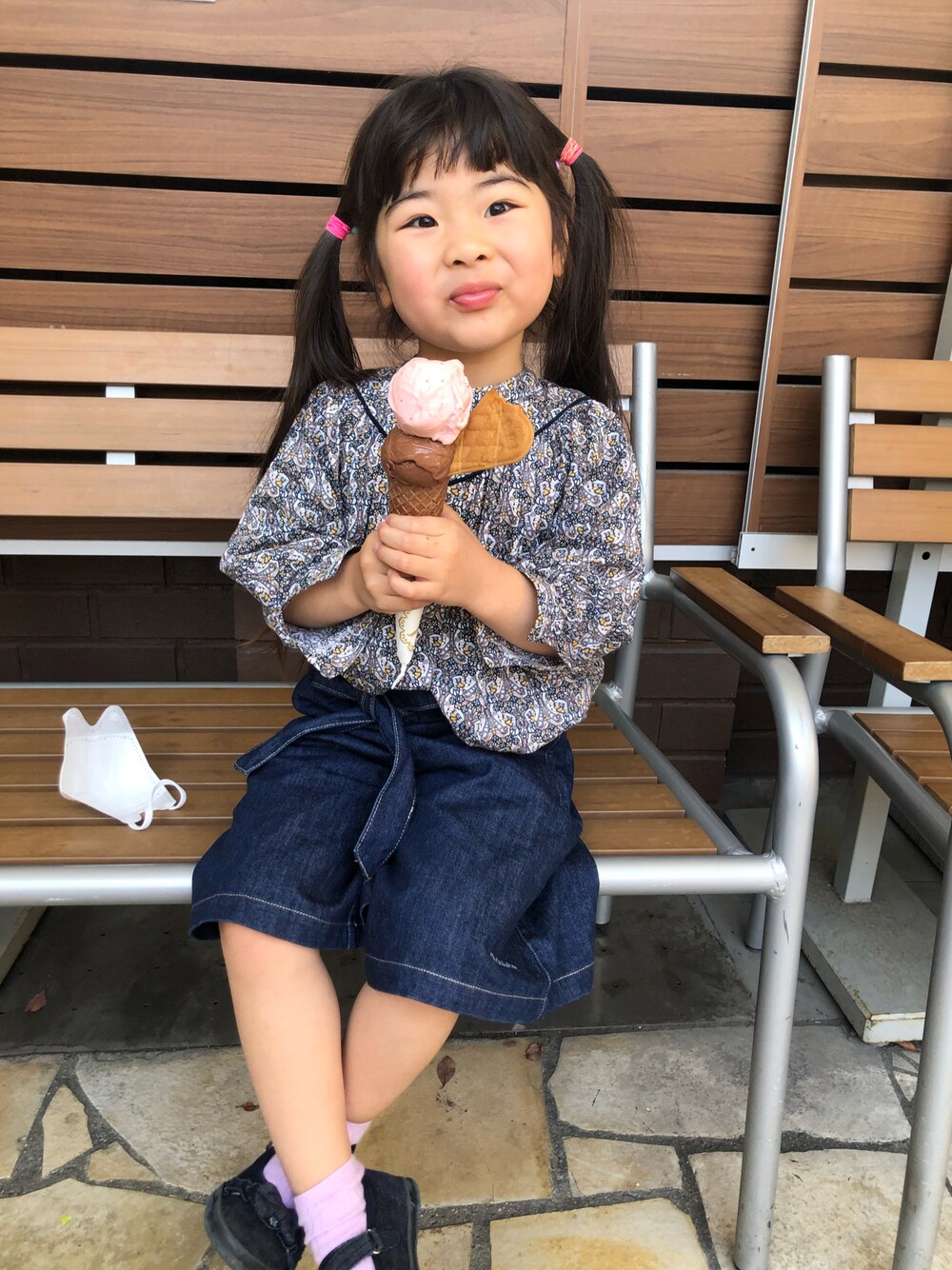 「休日コーデ、春」｜「kladskapのリボンベルト付きガウチョパンツ（その他パンツ、ブルー系）」を使った、starさん（キッズ・100cm）の春コーディネートの1枚目の写真