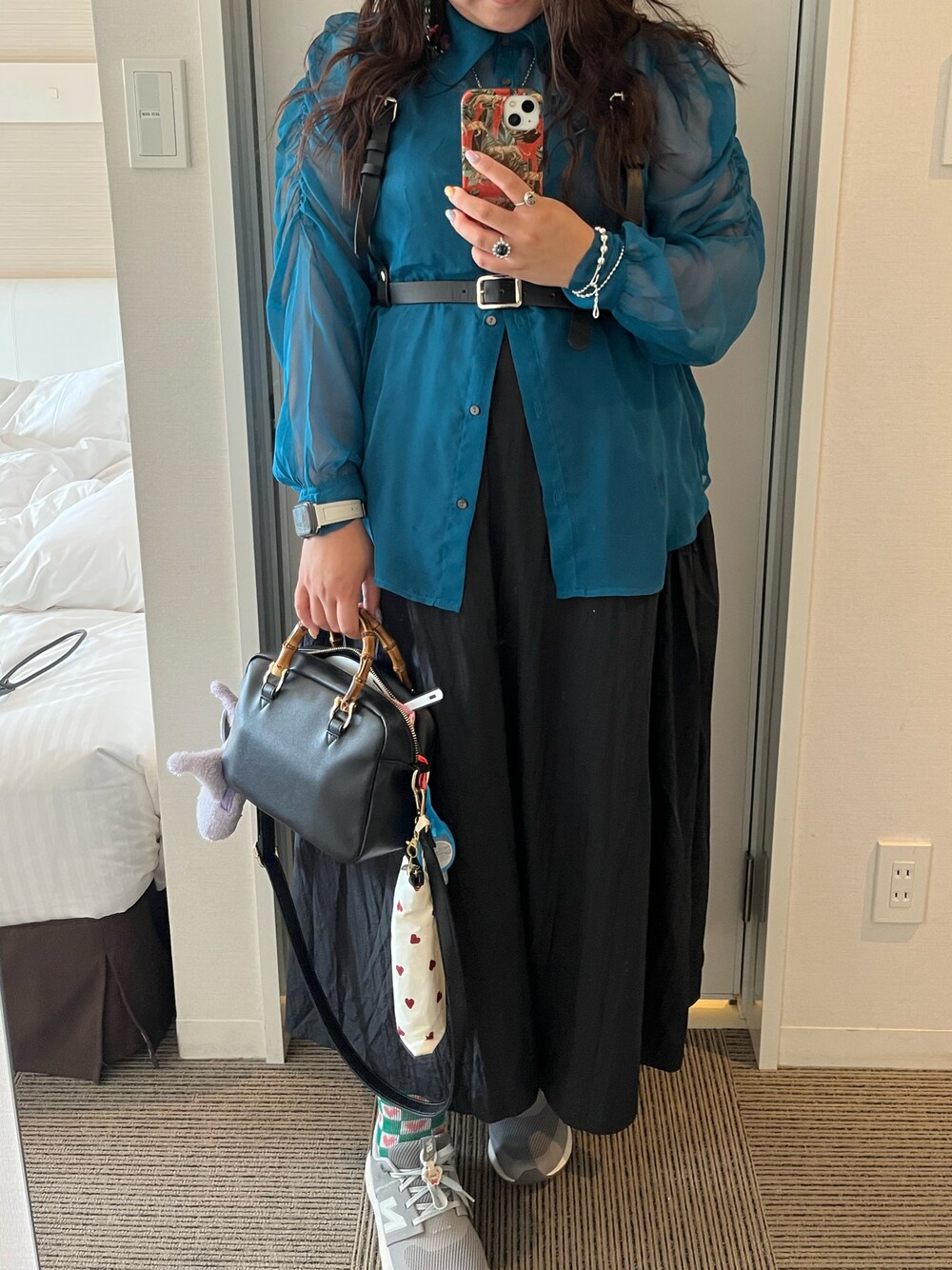 「靴下屋のアイテム（レッグウェア、グリーン系）」を使った、sakiさん（レディース・166cm）の夏コーディネートの1枚目の写真