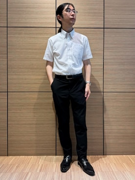 「TOKYO SHIRTS（トウキョウシャツ）の【吸水速乾】 形態安定ノンアイロン ドゥエボットーニ 半袖ビジネスワイシャツ（ビジネスシャツ、ホワイト系）」を使った、BRICK HOUSE シャツ工房 直方イオンモール店さん（レディース・162cm）の夏コーディネート