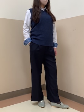 「TOKYO SHIRTS（トウキョウシャツ）の形態安定ノーアイロン レギュラー 長袖ビジネスワイシャツ（ビジネスシャツ、パープル系）」を使った、BRICK HOUSE シャツ工房 直方イオンモール店さん（レディース・154cm）の春コーディネート