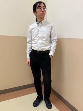 「TOKYO SHIRTS（トウキョウシャツ）の形態安定ノンアイロン ボタンダウン 長袖ビジネスワイシャツ（ビジネスシャツ、グレー系）」を使った、BRICK HOUSE シャツ工房 直方イオンモール店さん（レディース・154cm）の春コーディネート