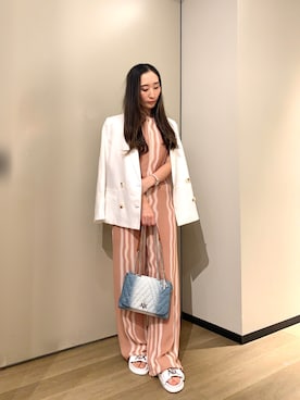 「大人カジュアル」｜「アイテム（サロペット/オーバーオール、オレンジ系）」を使った、namiheyさん（レディース・160cm）の春コーディネート