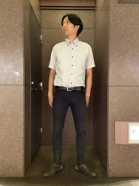 「TOKYO SHIRTS（トウキョウシャツ）の【超形態安定】【接触冷感】形態安定ノンアイロン ドゥエボットーニ 半袖ビジネスワイシャツ（ビジネスシャツ、グレー系）」を使った、SHIRTS PLAZA 天神地下街店さん（レディース・168cm）の夏コーディネート