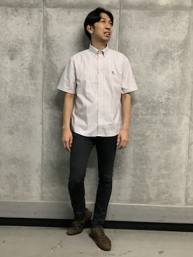「TOKYO SHIRTS（トウキョウシャツ）のカジュアルシャツ フレンチブルドッグ刺繍 オックスフォードシャツ ボタンダウン 綿100% 半袖 メンズ（ポロシャツ、レッド系）」を使った、SHIRTS PLAZA 天神地下街店さん（レディース・168cm）の夏コーディネート