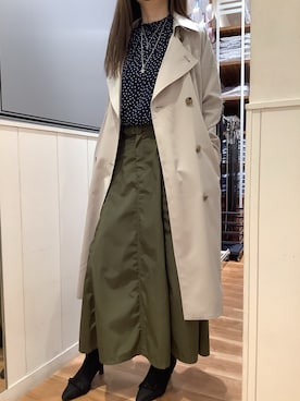 「オフィススタイル」｜「アイテム（トレンチコート）」を使った、SHIRTS PLAZA 天神地下街店さん（レディース・161cm）の春コーディネート