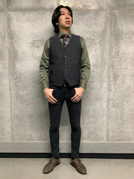 「アイテム（ビジネスシャツ）」を使った、SHIRTS PLAZA 天神地下街店さん（メンズ・172cm）の秋コーディネート