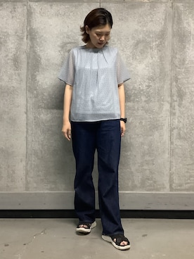 「TOKYO SHIRTS（トウキョウシャツ）のランダムドット  シフォンブラウス 五分袖（シャツ/ブラウス、ブルー系）」を使った、SHIRTS PLAZA 天神地下街店さん（レディース・168cm）の夏コーディネート