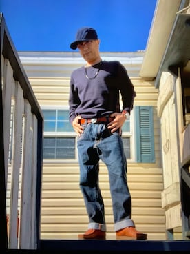 「Levis」｜「アイテム（スウェット）」を使った、@camper_tkさん（メンズ・174cm）の春コーディネート