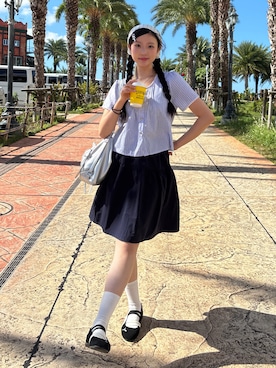 「アイテム（フェイスパウダー）」を使った、ハヌルさん（レディース・165cm）の夏コーディネート