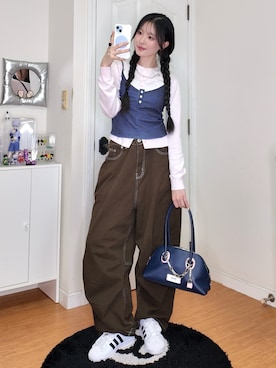 「アイテム（フェイスパウダー）」を使った、ハヌルさん（レディース・165cm）の春コーディネート