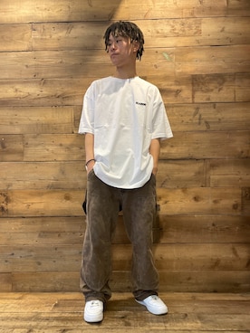 「XLARGE（エクストララージ）のOVERDYE WORK PANT（その他パンツ、ブラウン系）」を使った、山下 迅さん（メンズ・173cm）の夏コーディネート