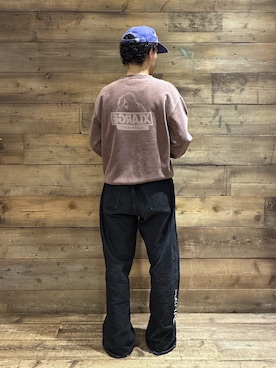 「XLARGE（エクストララージ）のEMB DENIM PANTS（デニムパンツ、ブラック系）」を使った、山下 迅さん（メンズ・173cm）の秋コーディネート