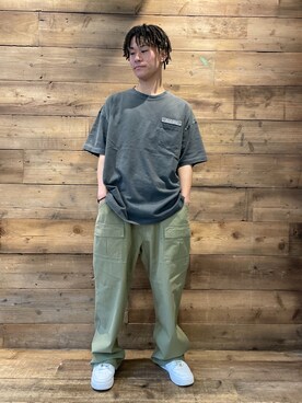 「XLARGE（エクストララージ）のHEAVY WEIGHT PIGMENT S/S POCKET TEE（Tシャツ/カットソー、ブラック系）」を使った、山下 迅さん（メンズ・173cm）の夏コーディネート