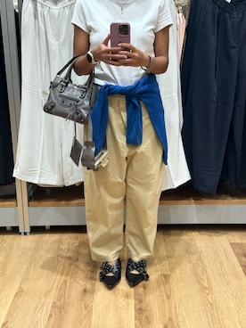 「PULL&BEAR（プルアンドベア）のアイテム」を使った、ATRIAさん（レディース・159cm）の春コーディネート