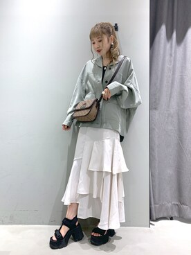 「FIG&VIPER（フィグアンドバイパー）のアイテム（サンダル）」を使った、migeruさん（レディース・160cm）の秋コーディネート