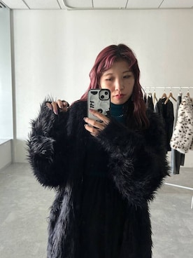 「PAGEBOY（ページボーイ）のモンスターフェザーカーディガン（カーディガン/ボレロ）」を使った、migeruさん（レディース・160cm）の冬コーディネート